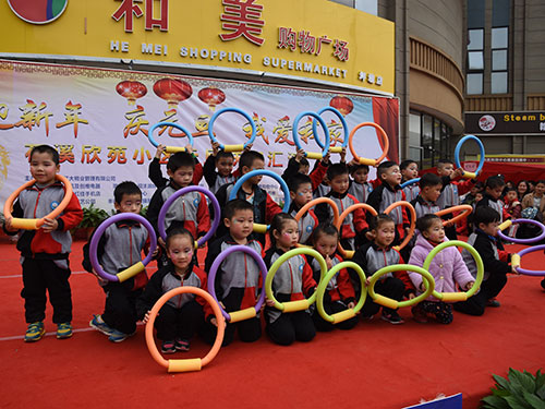 明星幼儿园幼儿，舞蹈《舞动飞扬》